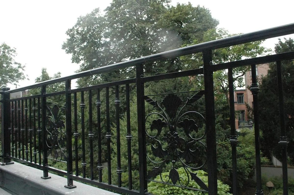 Boutique Baron Osy Suite
