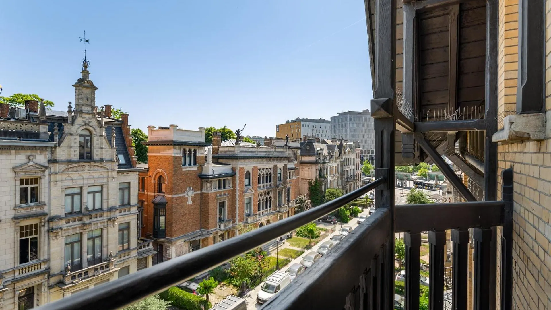 B&B Baron Osy Suite Third Street Antwerp Belgium