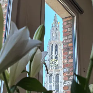 Historical Center Antwerp, On Foot Antwerpen