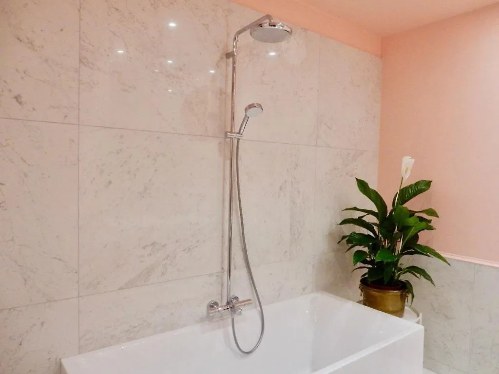 Boutique Baron Osy Suite 0*, Antwerp